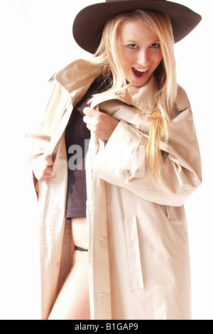 Vorderansicht einer jungen Frau Kittel Stockfoto