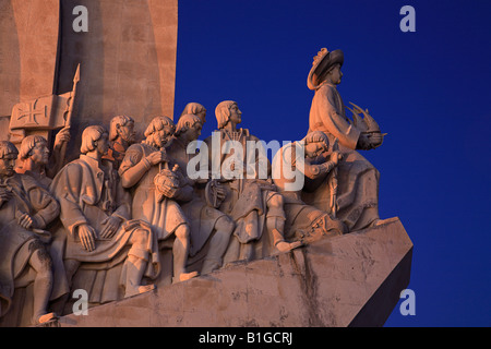 Padrão Dos Descobrimentos am Nacht, Seefahrt Memorial, Lissabon, Portugal Stockfoto