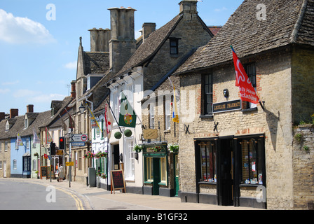 High Street, Lechlade on Thames, Gloucestershire, England, Großbritannien Stockfoto