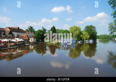 Der Schwan Streatley, Streatley, Berkshire, England, Vereinigtes Königreich Stockfoto