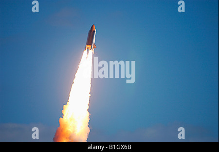 Raumfähre Columbia beim Abheben Stockfoto