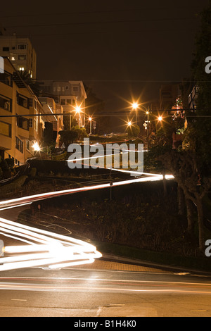 Lombard Street in der Nacht Stockfoto