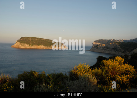 Blick vom Cabo de San Martin zu betauchen Insel & Cabo De La Nao, Javea, Alicante Provinz, Comunidad Valenciana, Spanien Stockfoto