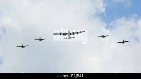 Air Display für den Geburtstag von Queens, Royal Airforce Überflug über die Mall, 14. Juni 2008 Stockfoto