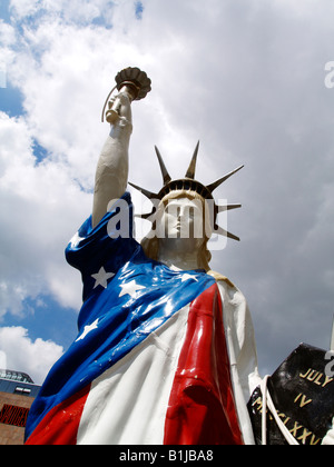 Skulptur Statue of Liberty in Fußgängerzone, Deutschland, Sachsen, Leipzig Stockfoto