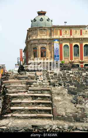 Bleibt von Tenochtitlan, antike Stadt der Azteken, Zocalo Platz, Plaza De La Constitución, Mexico City, Mexiko Stockfoto