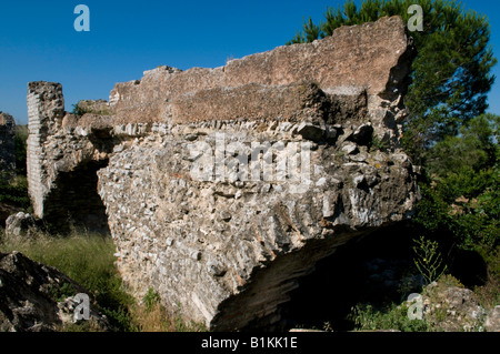 Römisches Aquädukt, Fontvielle, Arles, Frankreich. Stockfoto