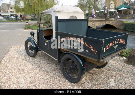 Ein Oldtimer Lastwagen im motor Museum in Bourton auf dem Wasser die Cotswolds UK Stockfoto