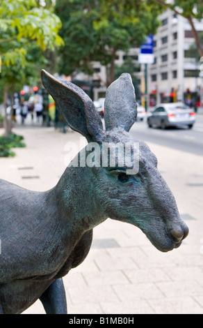 Skulptur Bronze Känguru auf St Georges Terrace in Perth, Western Australia Stockfoto