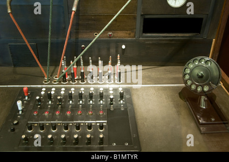 Alten Telefonzentrale mit Kabel Stockfoto