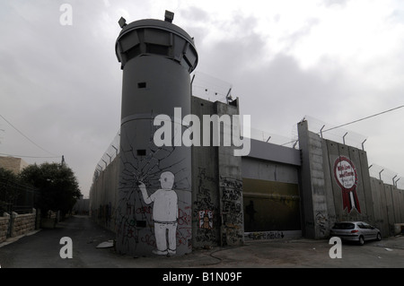 Ein Graffiti auf der umstrittenen "Sicherheitszaun", eine Mauer errichtet von den Israelis, sich von den Palästinensern trennen. Stockfoto