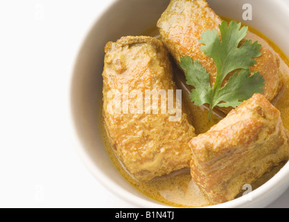 Nahaufnahme des Fisch-Curry in einer Schüssel serviert Stockfoto