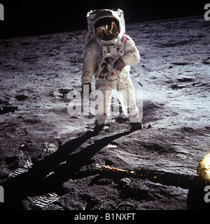 Astronaut Buzz Aldrin auf der Oberfläche des Mondes während der Apollo 11-mission Stockfoto