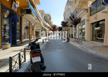 Morgen Blick auf die Straße der alten Stadt von Chania, Kreta, Griechenland, Europa. Stockfoto