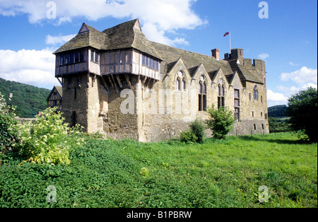 Stokesay Schloß Shropshire Welsh Marches 13. Jahrhundert englische mittelalterliche Architektur befestigten Herrenhaus England UK Geschichte Stockfoto