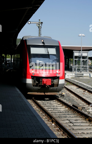 Deutsche Bahn, Lint Typ 2 Triebzug nähert sich Goslar Station Harz Mountains, Sachsen, Sachsen-Anhalt, Deutschland, Deutschland Stockfoto