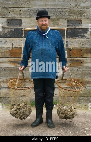 Whitstable Oyster Festival Kent England. Neil Austin der offizielle Oyster Lander 2007 2000s UK HOMER SYKES Stockfoto