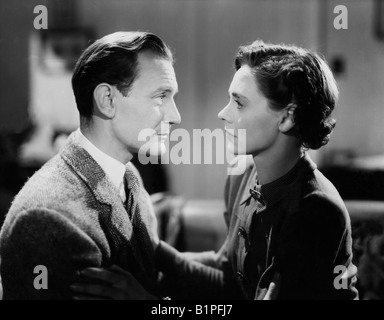KURZE Begegnung 1946 Cineguild Filmklassiker mit Trevor Howard als Dr. Alec Harvey und Celia Johnson als Laura Jesson Stockfoto