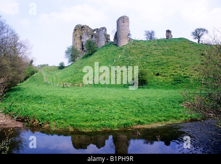 Clun Castle Shropshire Norman Ruinen Fluss Hügel England UK Geschichte Stockfoto