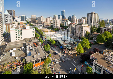 Vogelperspektive der Robson Street und die umliegenden Gebäude in Downtown Vancouver British Columbia Kanada Stockfoto