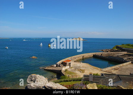 Roscoff Hafen Eintrag Stockfoto