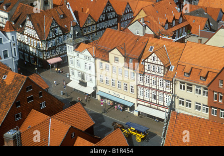 Blick auf die Altstadt vom Kirchturm in Celle in Norddeutschland Stockfoto