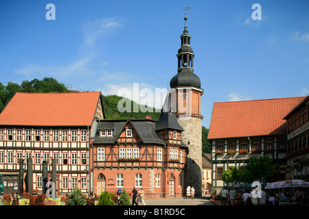 Fachwerkhäuser am Markt-Quadrat Stolberg im Harz in Norddeutschland Stockfoto