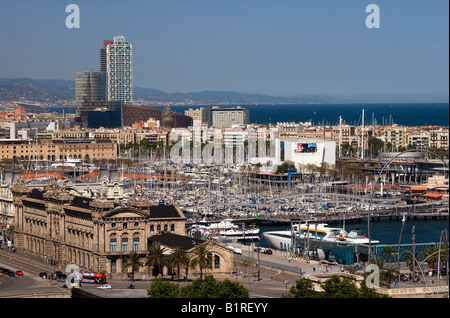 Blick auf Hafen Port Vell, Barcelona, Spanien-Europa Stockfoto