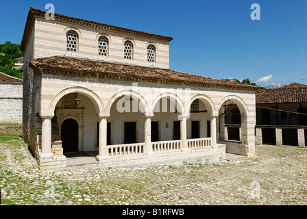 Osmanische Han neben der Könige-Moschee in Berat, UNESCO World Heritage Site, Albanien, Europa Stockfoto