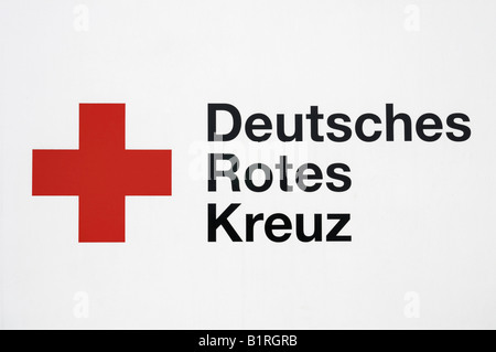 Emblem und Schriftzug des Deutsches Rotes Kreuz, Deutsches Rotes Kreuz Stockfoto