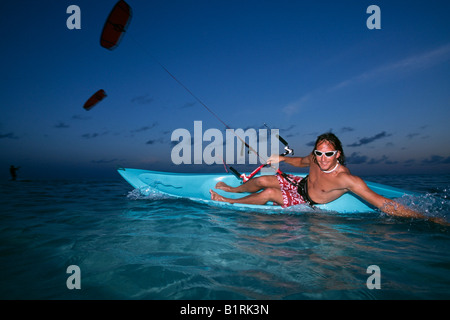 Kite-Surfen, Olhuveli, südlichen Atoll, Malediven Stockfoto