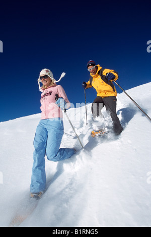 Menschen mit Schneeschuhen, Arosa, Symbole, Schweiz Stockfoto