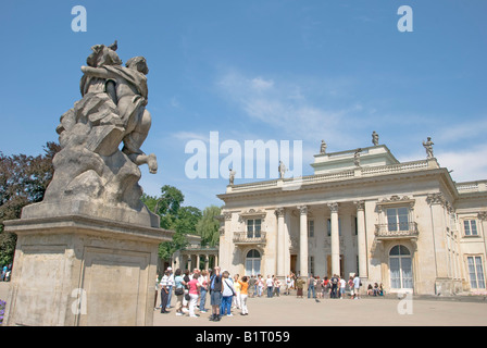 Lazienki Palace, Palac Na Wyspie, Palast auf dem Wasser, Palast auf der Insel, Stadtschloss, Warschau, Polen, Europa Stockfoto