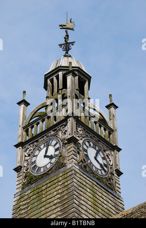 Uhrturm am Redesdale Markthalle, High Street, Moreton-in-Marsh, Gloucestershire, England, Vereinigtes Königreich Stockfoto