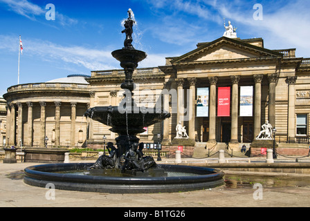 William Brown Street, Stebble Brunnen Walker Art Gallery direkt und Picton Bibliothek Stockfoto