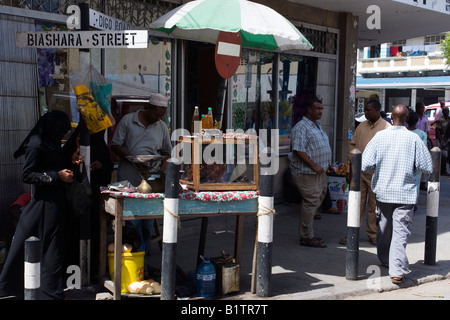 Garküche am Markt Mombasa Kenia Stockfoto