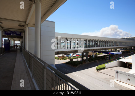 Griechenland-Attika Athen internationaler Flughafen Eleftherios Venizelos Eingang zur u-Bahn Bahnhof Stockfoto