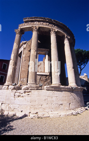 Tempel der Vesta, Villa Gregoriana, Tivoli, Provinz Rom, Latium, Italien Stockfoto