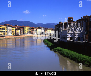 Kirche Santa Maria della Spina und den Fluss Arno-Pisa-Toskana-Italien Stockfoto