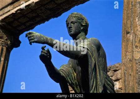 Statue, Apollo-Tempel, Pompeji, Provinz von Neapel, Kampanien, Italien Stockfoto