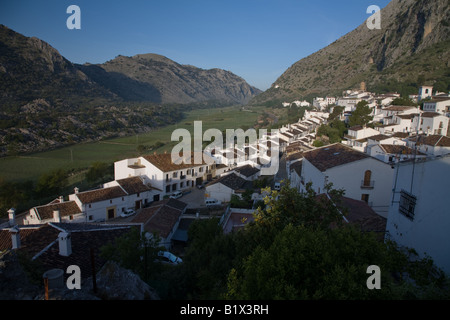 Ansicht von Villaluenga del Rosario, Andalusien Stockfoto