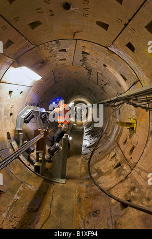 Gas-Pipeline-Installation durch einen Tunnel unter dem Fluss Exe Devon Stockfoto