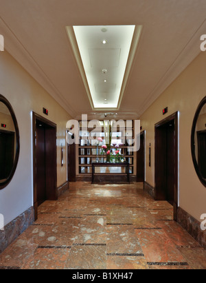 Aufzug Lobby im Intercontinental Hotel Park Lane Stockfoto