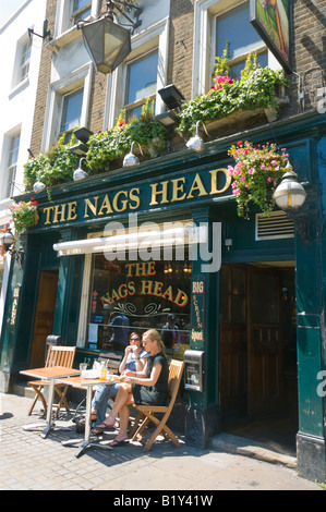 Die Nags Head Pub Upper Street Islington London Stockfoto