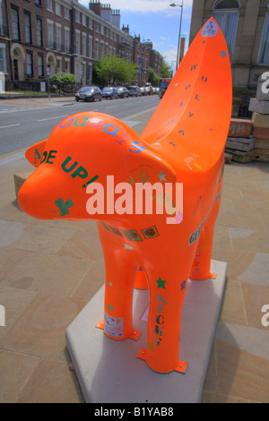 Einer der 120 Superlambanana Skulpturen in Liverpool, der Kulturhauptstadt Europas zu feiern Stockfoto