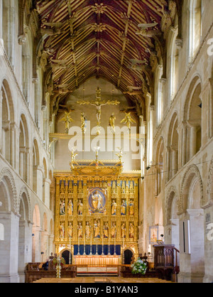 Innenansicht der Wymondham Abtei Norfolk England blickte das Kirchenschiff in Richtung altar Stockfoto