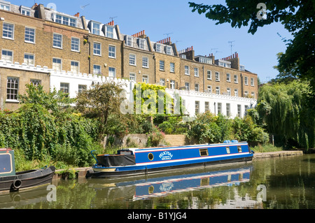 Regent s Kanal Islington London N1 zwischen Engelmoer Zeile und Danbury Street Stockfoto