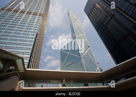 Bank of China in der Nähe von ICBC und Citibank Türmen und Cheung Kong Center Hong Kong China Stockfoto