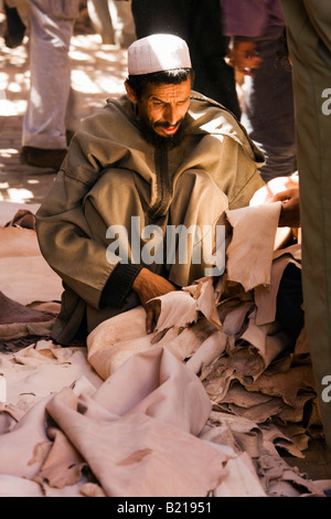 Marrakesch-Ledermarkt in der medina Stockfoto