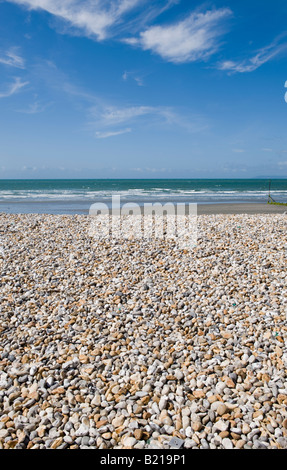 Kiesstrand an der englischen Südküste Stockfoto